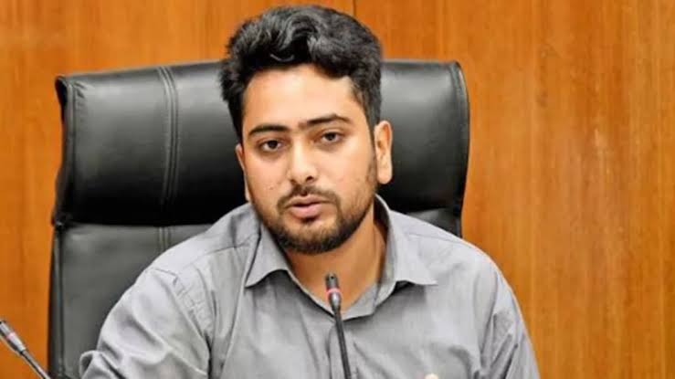 গণমাধ্যম অফিসে ভাঙচুর বরদাশত করা হবে না: নাহিদ ইসলাম