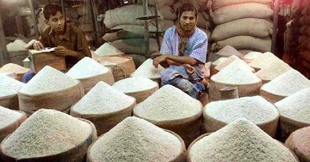 চালের দাম কমেছে, সবজিসহ নিত্যপণ্যের বাজার স্থিতিশীল