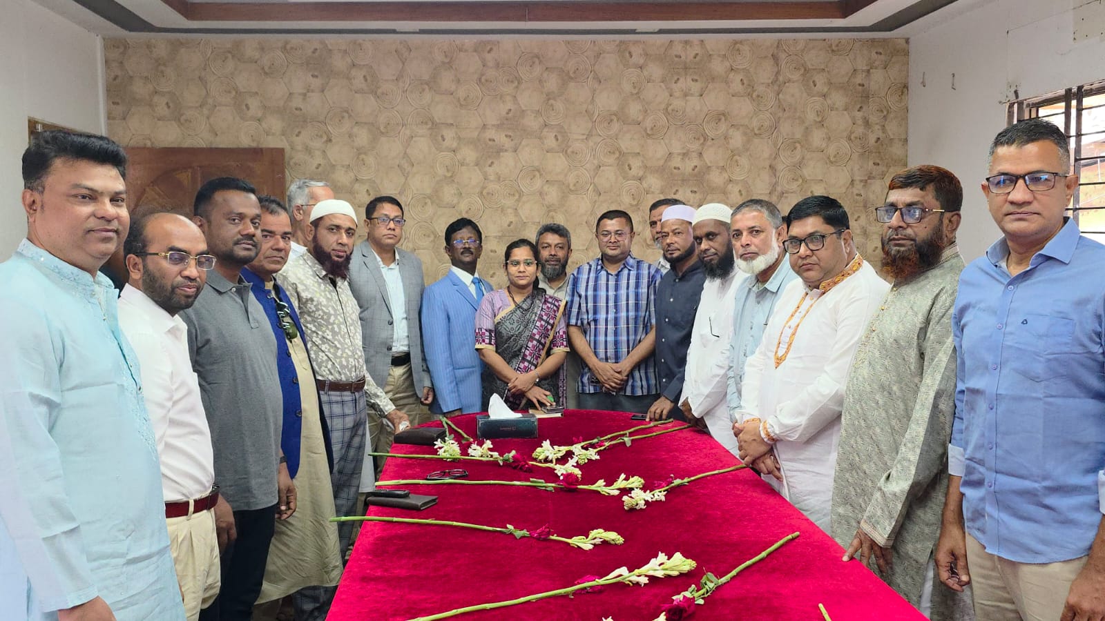 সুনামগঞ্জ চেম্বার অব কমার্সের নতুন পরিষদের দায়িত্বগ্রহণ