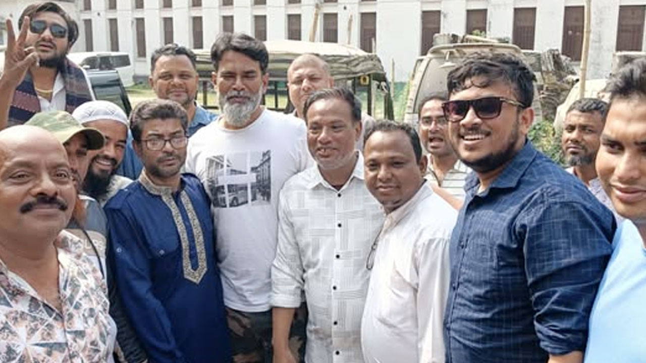 বউ-বাচ্চাসহ গুলি করে হত্যার হুমকি, রাতে গ্রেপ্তার দিনে জামিন