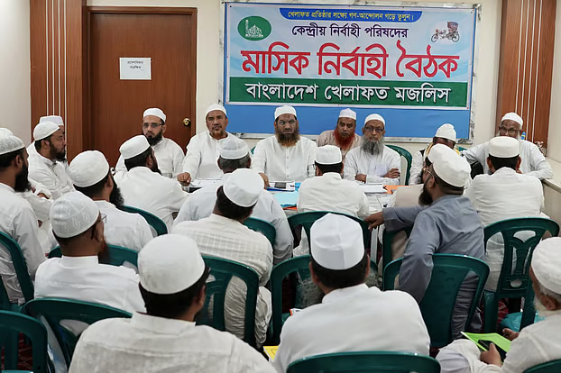 সাবেক উপদেষ্টা রিজওয়ানাকে জিজ্ঞাসাবাদ ও তদন্তের দাবি জানালেন মামুনুল হক