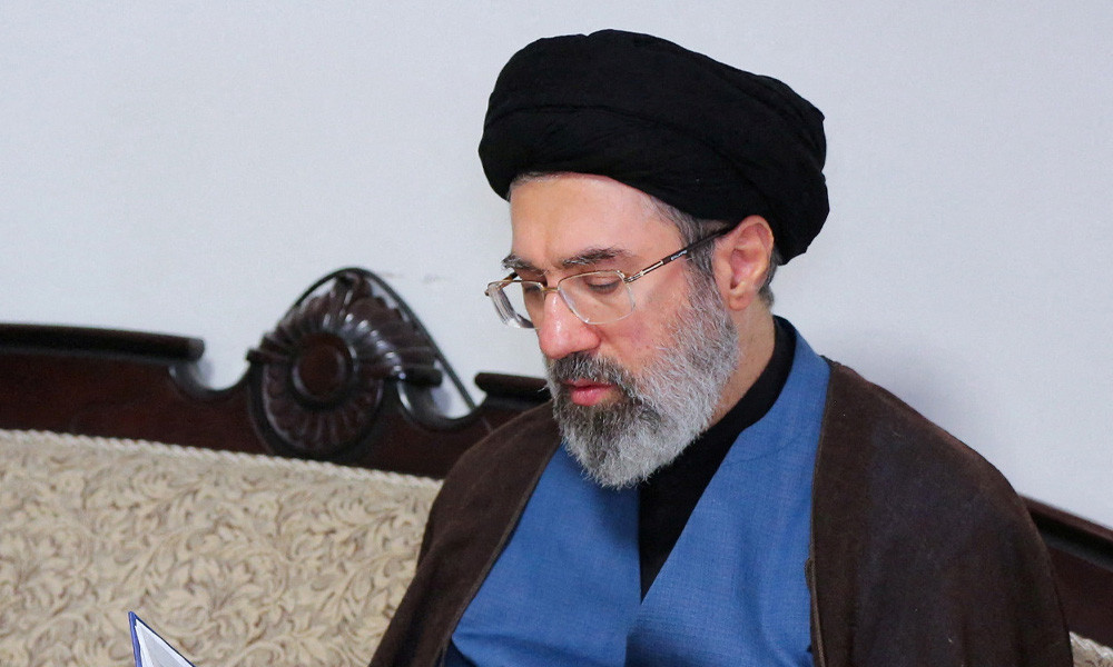 কঠোর প্রতিশোধের হুঁশিয়ারি ইরানের নতুন সর্বোচ্চ নেতার