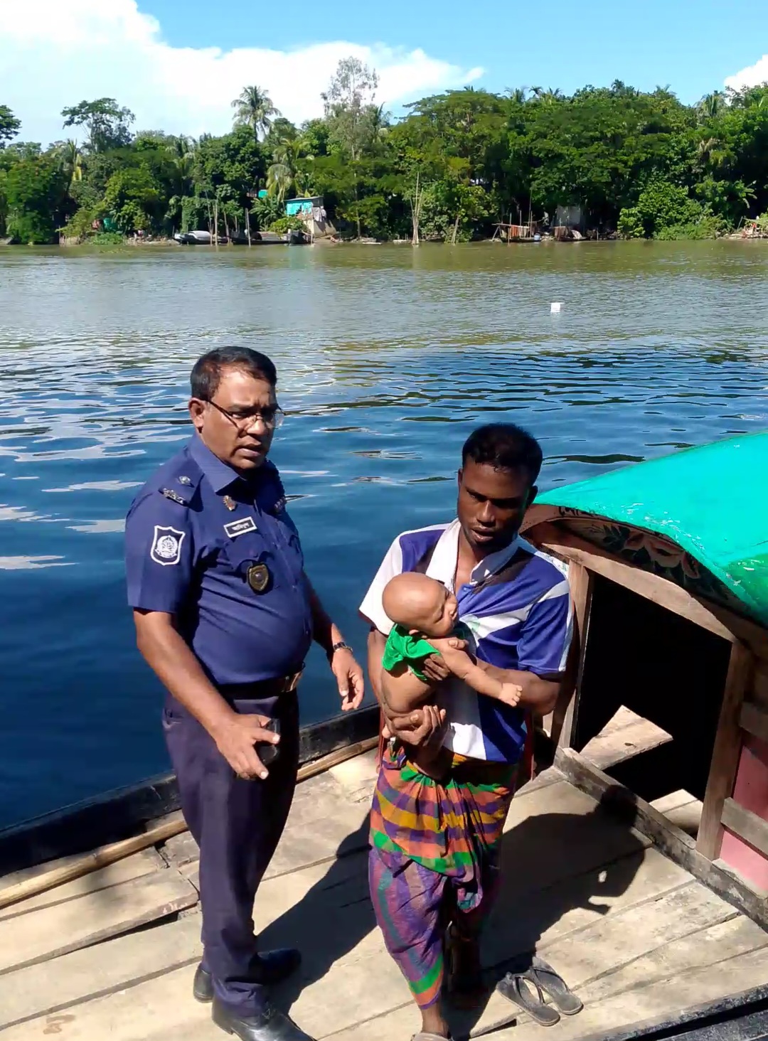 অসুস্থ্য স্ত্রীকে হাসপাতালে রেখেই  সন্তান নিয়ে গেলেন স্বামী, অতঃপর...