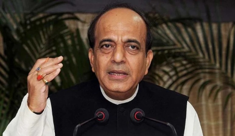 শেখ হাসিনাকে ফেরত পাঠানোর আইনি প্রক্রিয়া চলছে: দীনেশ ত্রিবেদী