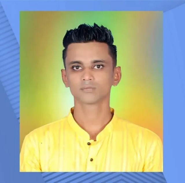স্ত্রীর ছবি তোলার প্রতিবাদ করায় সিসিক কর্মীকে কুপিয়ে হত্যা